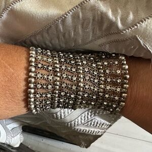 Silver tone patina mesh rhinestone stretch bracelet